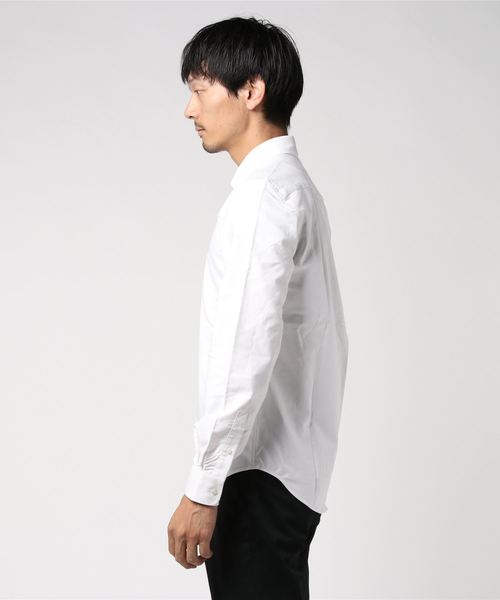 Maison Kitsune（メゾンキツネ）の「OXFORD TRICOLOR FOX PATCH CLASSIC SHIRT（シャツ/ブラウス・メンズ・ホワイト/ネイビー・38/39/40/37/41）」の11枚目の写真