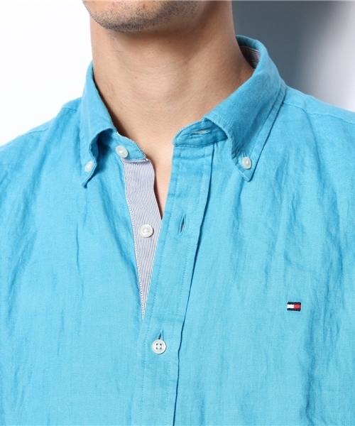 TOMMY HILFIGER（トミーヒルフィガー）の「SOLID LINEN SHIRT S/S（シャツ/ブラウス・メンズ・ホワイト/ブルー/ネイビー/レッド・X-LARGE/SMALL/MEDIUM/LARGE）」の9枚目の写真