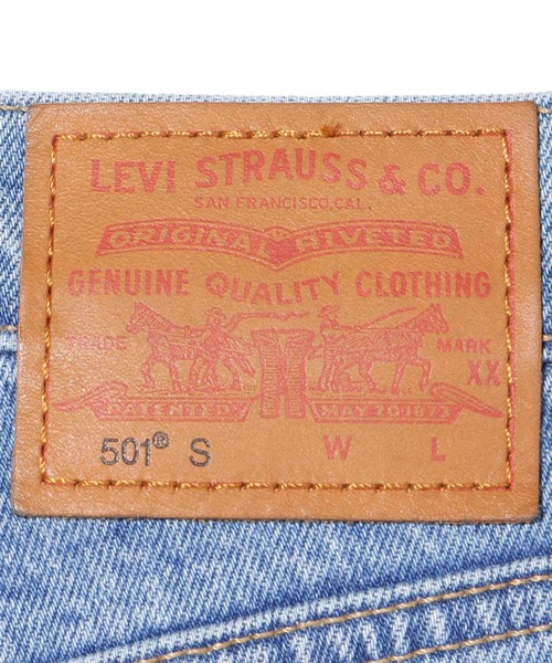 Levi's(リーバイス)の「501(R) SKINNY TANGO TAPS(デニムパンツ・レディース・ライトインディゴブルー・24inch/25inch/26inch/27inch/23inch)」の6枚目の写真