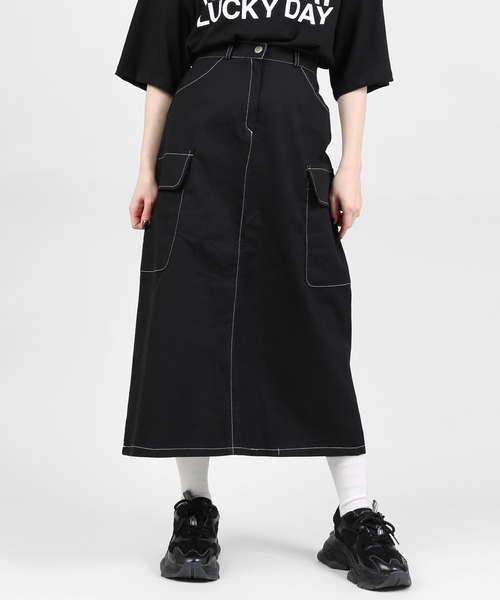 DING（ディング）の「DING/カーゴロングスカート（スカート・レディース・ライトベージュ/ブラック・FREE）」の2枚目の写真