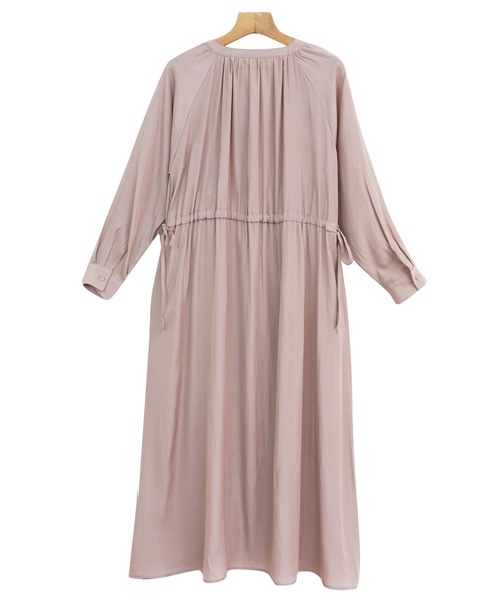 andme（アンドミー）の「サテンスキッパー長袖シャツワンピース（シャツワンピース・レディース・カーキ/モカ/グレー系その他/ブラック・M）」の16枚目の写真