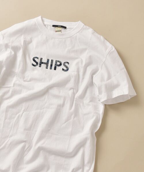 SHIPS（シップス）の「SC: SHIPS ロゴ ペイズリー/フラワー/レオパード柄 Tシャツ（Tシャツ/カットソー・メンズ・ホワイト/ブラック/ネイビー/オフホワイト/ダークブルー/アイボリー・S/M/L/XL/XXL）」の2枚目の写真