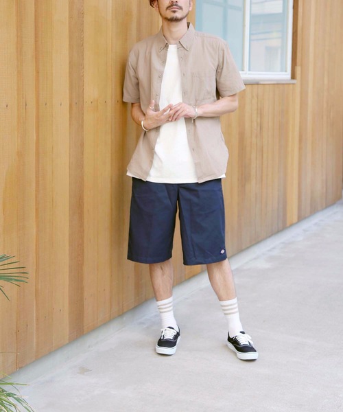 Blue Standard (ブルースタンダード)の「【BLUE STANDARD】強撚コットン半袖シャツ ボタンダウン 麻の様なさらさら・しゃりしゃりな風合い 清涼感素材(シャツ/ブラウス・メンズ・ホワイト/レンガ/ベージュ/ブラック/ネイビー/ブルー・MEDIUM/X-LARGE/LARGE)」の15枚目の写真