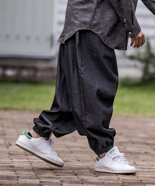 CAMBIO（カンビオ）の「mp8266-Balloon Denim Easy Pants パンツ（デニムパンツ・メンズ・ブラック/インディゴブルー・M/S/L）」の10枚目の写真