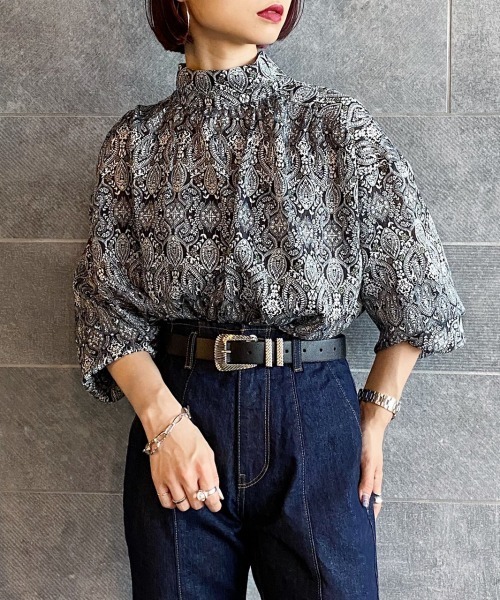 PAGEBOY(ページボーイ)の「モードペイズリーブラウス(シャツ/ブラウス・レディース・ブラック/ブラウン・FREE)」の4枚目の写真