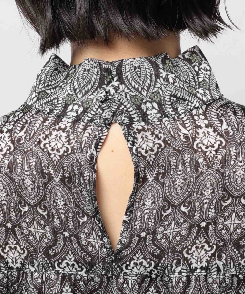 PAGEBOY(ページボーイ)の「モードペイズリーブラウス(シャツ/ブラウス・レディース・ブラック/ブラウン・FREE)」の11枚目の写真