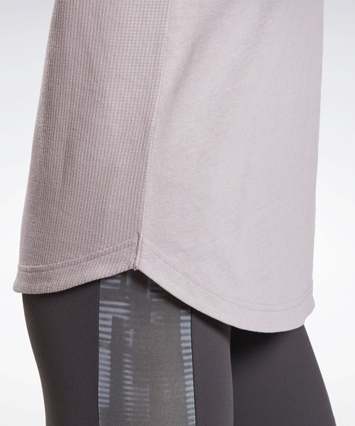 Reebok(リーボック)の「レズミルズR スリーブレス Tシャツ / Les MillsR Sleeveless Tee(タンクトップ・レディース・ブルー/グレー・SMALL/MEDIUM/LARGE/X-LARGE/XX-LARGE/X-SMALL)」の12枚目の写真