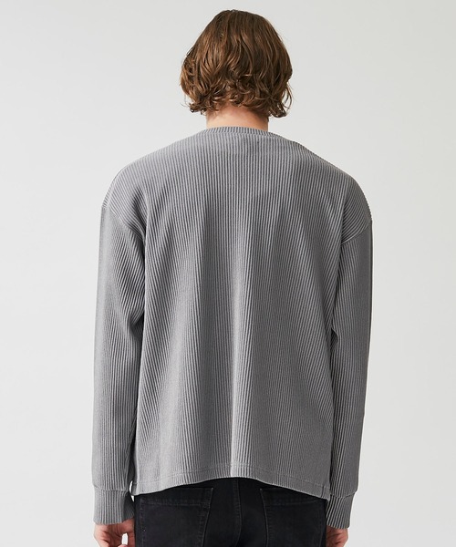 KIIT（キート）の「【KIIT】別注リップルクルーネックニット（ニット/セーター・メンズ・グレー/ブラック・2/1）」の7枚目の写真