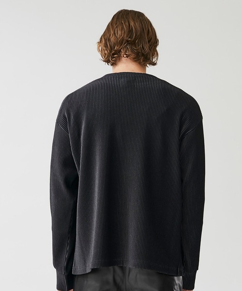 KIIT（キート）の「【KIIT】別注リップルクルーネックニット（ニット/セーター・メンズ・グレー/ブラック・2/1）」の14枚目の写真