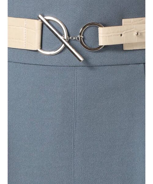 MURUA（ムルーア）の「サークルベルトペンシルスカート（スカート・レディース・ブラック/ブルー/アイボリー・2/1）」の20枚目の写真