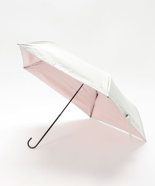 estaa(エスタ)の「BEAUTY SHIELD 晴雨兼用折りたたみ日傘 花刺繍タッチ(折りたたみ傘)」|ホワイト