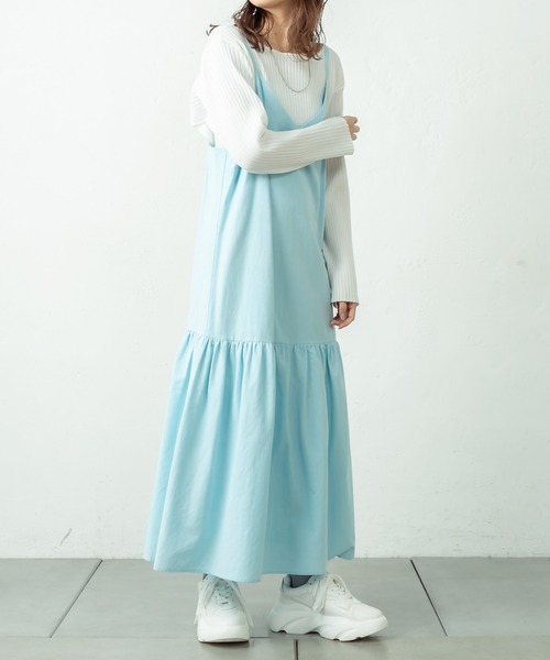 mystic(ミスティック)の「LOW切替キャミワンピース(ワンピース・レディース・オフホワイト/ブラック/ブルー・FREE)」の9枚目の写真