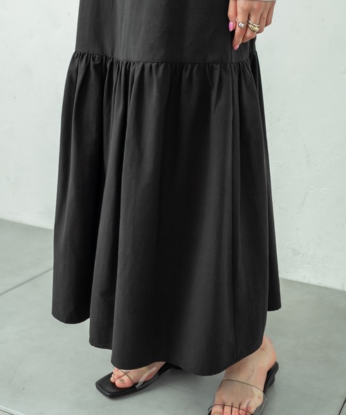 mystic(ミスティック)の「LOW切替キャミワンピース(ワンピース・レディース・オフホワイト/ブラック/ブルー・FREE)」の15枚目の写真