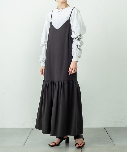 mystic(ミスティック)の「LOW切替キャミワンピース(ワンピース・レディース・オフホワイト/ブラック/ブルー・FREE)」の17枚目の写真