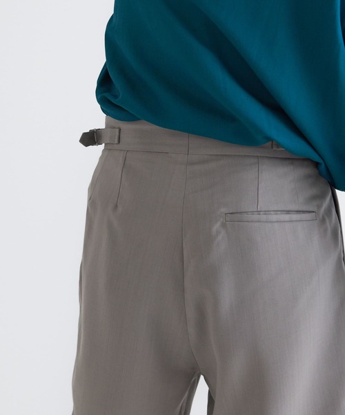 URBAN RESEARCH(アーバンリサーチ)の「T/Wタックショーツ(その他パンツ・メンズ・ベージュ系その他/ブラック・MEDIUM/LARGE)」の5枚目の写真