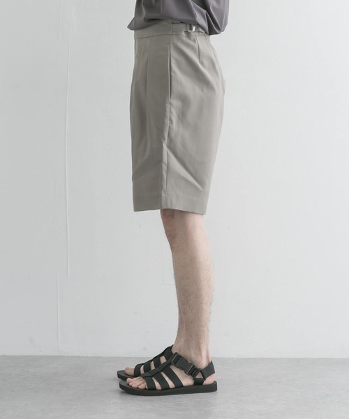 URBAN RESEARCH(アーバンリサーチ)の「T/Wタックショーツ(その他パンツ・メンズ・ベージュ系その他/ブラック・MEDIUM/LARGE)」の4枚目の写真