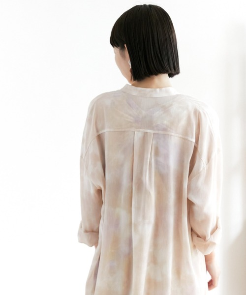 EMMA（EMMA CLOTHES）（エマ）の「【EMMA】水彩アートプリントバックオープンノースリーブワンピース（ワンピース・レディース・パープル/ブラウン/ブルー・FREE）」の7枚目の写真