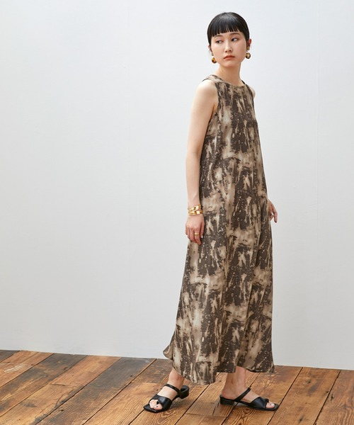 セール】【EMMA】水彩アートプリントバックオープンノースリーブ