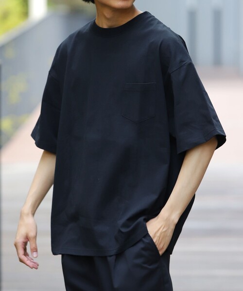 FREAK'S STORE（フリークスストア）の「WEB限定 STORATECH/ストラテック 超高機能素材 ビッグシルエットTシャツ/USAコットン/抗菌/防臭/制菌/UVカット/接触冷感/吸水速乾/サスティナブル（Tシャツ/カットソー・メンズ・ホワイト/ブラック/ダークグリーン/サックスブルー/グレイッシュベージュ・SMALL/MEDIUM/LARGE/X-LARGE）」の13枚目の写真