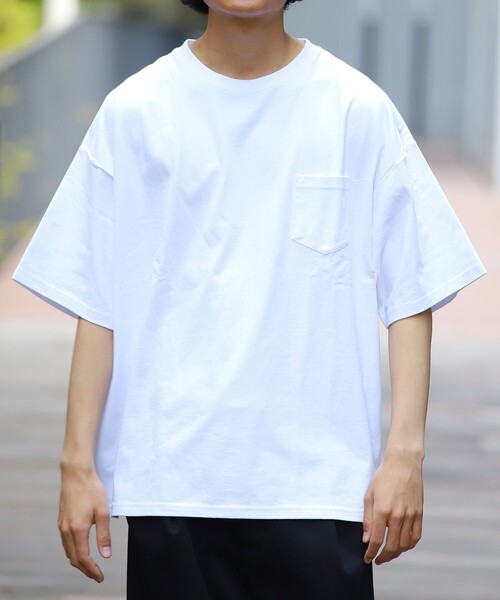 FREAK'S STORE（フリークスストア）の「WEB限定 STORATECH/ストラテック 超高機能素材 ビッグシルエットTシャツ/USAコットン/抗菌/防臭/制菌/UVカット/接触冷感/吸水速乾/サスティナブル（Tシャツ/カットソー・メンズ・ホワイト/ブラック/ダークグリーン/サックスブルー/グレイッシュベージュ・SMALL/MEDIUM/LARGE/X-LARGE）」の18枚目の写真