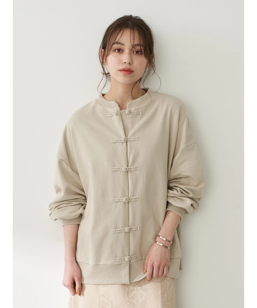 earth music&ecology（アースミュージックアンドエコロジー）の「【WEB限定】チャイナボタンスエットカーディガン ＊（カーディガン/ボレロ・レディース・チャコールグレー/アイボリー/ライトベージュ・FREE）」の5枚目の写真