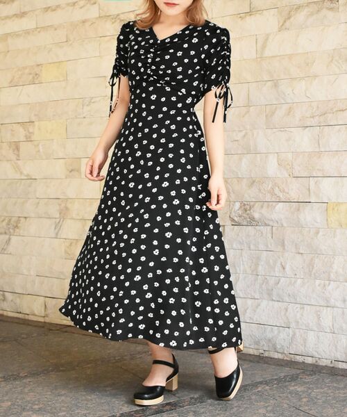 MAJESTIC LEGON（マジェスティックレゴン）の「レディパターンワンピース（ワンピース・レディース・ホワイト系その他2/グリーン系その他/ブラック系その他/ブルー系その他2・SMALL/MEDIUM）」の19枚目の写真