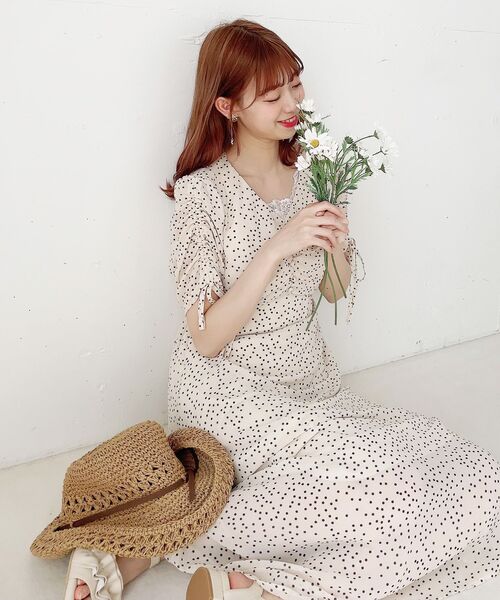 MAJESTIC LEGON（マジェスティックレゴン）の「レディパターンワンピース（ワンピース・レディース・ホワイト系その他2/グリーン系その他/ブラック系その他/ブルー系その他2・SMALL/MEDIUM）」の17枚目の写真