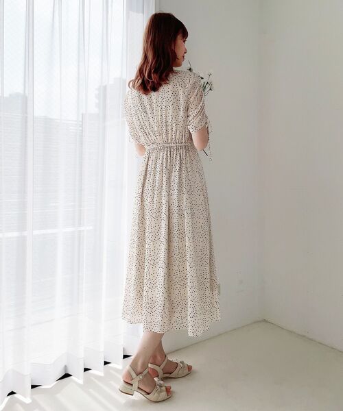 MAJESTIC LEGON（マジェスティックレゴン）の「レディパターンワンピース（ワンピース・レディース・ホワイト系その他2/グリーン系その他/ブラック系その他/ブルー系その他2・SMALL/MEDIUM）」の20枚目の写真