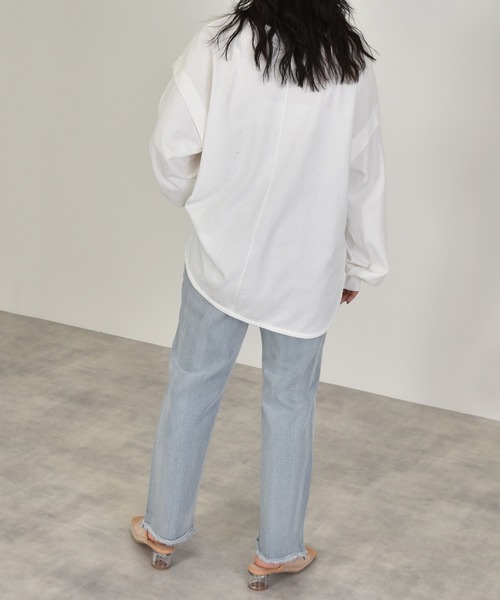 w closet（ダブルクローゼット）の「脇スリットデニムパンツ（デニムパンツ・レディース・ブラック系その他/ブルー系その他/ケミカルウォッシュ/キナリ・FREE）」の8枚目の写真