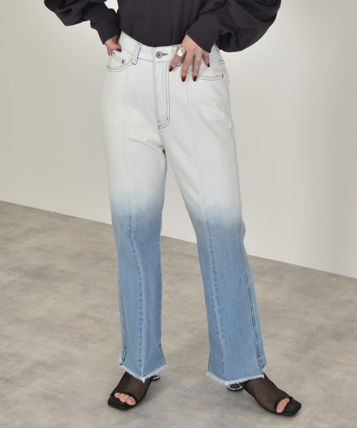 w closet（ダブルクローゼット）の「脇スリットデニムパンツ（デニムパンツ・レディース・ブラック系その他/ブルー系その他/ケミカルウォッシュ/キナリ・FREE）」の18枚目の写真