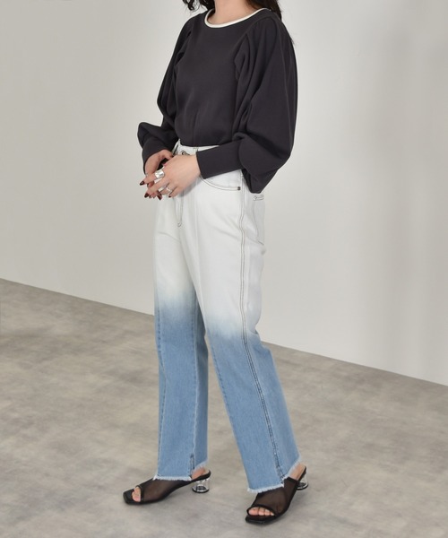 w closet（ダブルクローゼット）の「脇スリットデニムパンツ（デニムパンツ・レディース・ブラック系その他/ブルー系その他/ケミカルウォッシュ/キナリ・FREE）」の20枚目の写真