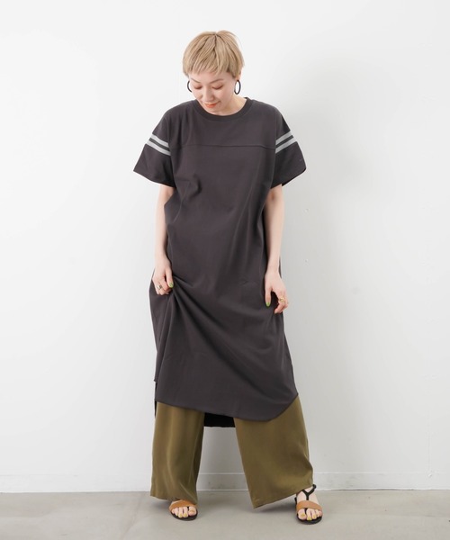 Goodwear(Since1983)（グッドウェア）の「Good wear グッドウェア　フットボールワンピース（ワンピース・レディース・チャコールグレー/ピンク・FREE）」の2枚目の写真