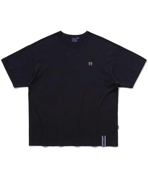 ROMANTIC CROWN(ロマンティッククラウン)の「【ROMANTIC CROWN】CEREMONY FLAG TEE / ロマンティッククラウン セレモニー テープ フラッグ Tシャツ(Tシャツ/カットソー・メンズ・ブラック/ホワイト/アイボリー・SMALL/MEDIUM/X-LARGE/LARGE)」の17枚目の写真