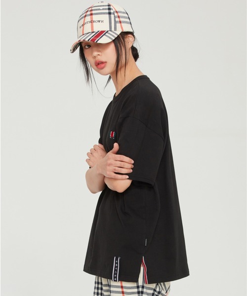 ROMANTIC CROWN(ロマンティッククラウン)の「【ROMANTIC CROWN】CEREMONY FLAG TEE / ロマンティッククラウン セレモニー テープ フラッグ Tシャツ(Tシャツ/カットソー・メンズ・ブラック/ホワイト/アイボリー・SMALL/MEDIUM/X-LARGE/LARGE)」の15枚目の写真