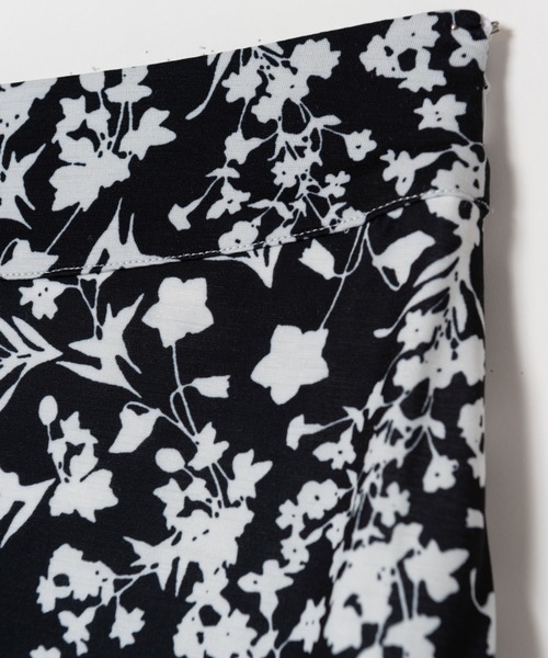 LAYMEE（レイミー）の「Nemophila cut sew skirt / ネモフィラカットソースカート（スカート・レディース・ブラック/ベージュ/ブルー・FREE）」の22枚目の写真