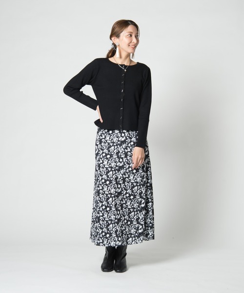 LAYMEE（レイミー）の「Nemophila cut sew skirt / ネモフィラカットソースカート（スカート・レディース・ブラック/ベージュ/ブルー・FREE）」の19枚目の写真