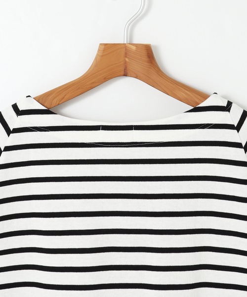 andme(アンドミー)の「コットン半袖ボートネックTシャツ(Tシャツ/カットソー・レディース・ホワイト×ブラック/ベージュ系その他/ブラック/グリーン/ピンク系その他/ピンク/グレイッシュベージュ・M)」の19枚目の写真