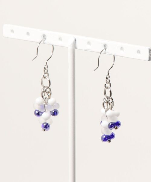 tone(トーン)の「【Le soleil】小さなチェコビーズ ピアス(MA)(ピアス(両耳用)・レディース・その他/シルバー系その他・FREE)」の7枚目の写真