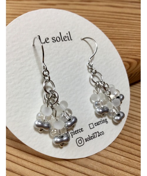 tone(トーン)の「【Le soleil】小さなチェコビーズ ピアス(MA)(ピアス(両耳用)・レディース・その他/シルバー系その他・FREE)」の5枚目の写真