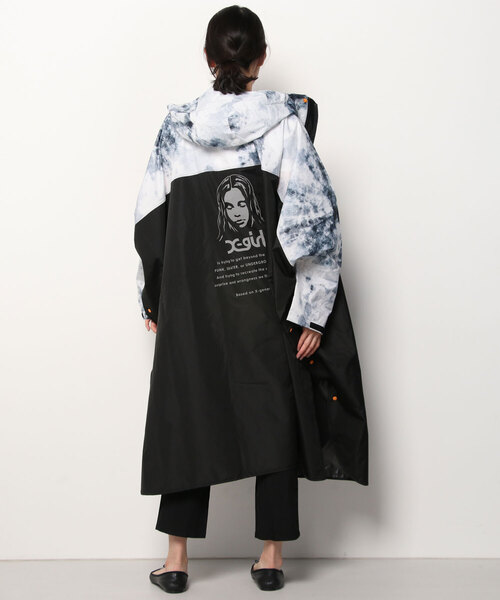 X-girl（エックスガール）の「X-girl×KiU RAIN PONCHO（その他小物・レディース・ブラック・ONE SIZE）」の4枚目の写真
