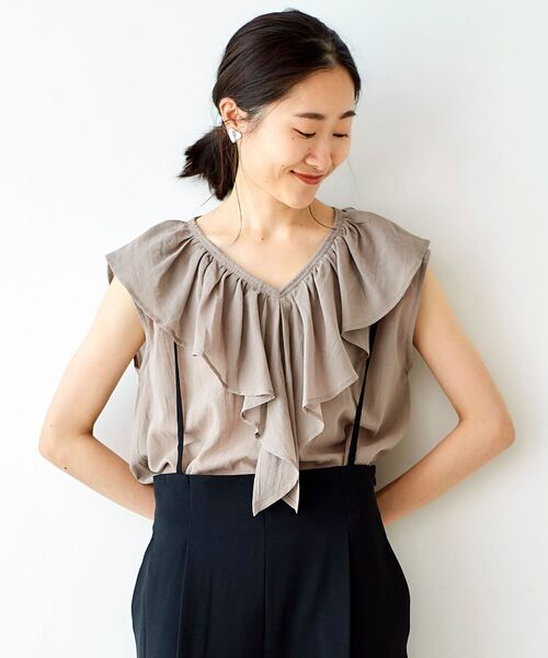 le.coeur blanc（ルクールブラン）の「コットンシフォンフリルフレンチブラウス（シャツ/ブラウス・レディース・ベージュ/オレンジ/ブルー/オフホワイト・FREE）」の17枚目の写真
