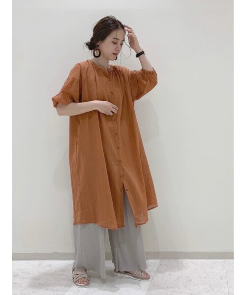 SHOO・LA・RUE（シューラルー）の「◆袖ボリューム綿シフォンワンピース（ワンピース・レディース・ライトブルー/ブラック/オリーブ/オレンジ/ナチュラル/ブラウン系・00）」の16枚目の写真