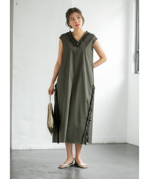 STYLE DELI(スタイルデリ)の「フリルロングラインワンピース(ワンピース・レディース・ブルー/グレー系その他・01/02)」の13枚目の写真