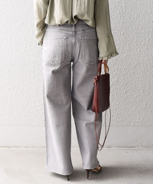 SHIPS（シップス）の「【SHIPS別注】upper hights:THE ROBIN（デニムパンツ・レディース・ライトグレー/ブルー・SMALL/MEDIUM）」の14枚目の写真