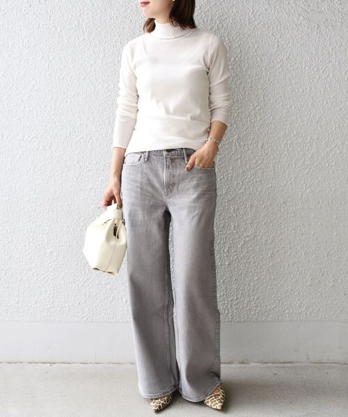 SHIPS（シップス）の「【SHIPS別注】upper hights:THE ROBIN（デニムパンツ・レディース・ライトグレー/ブルー・SMALL/MEDIUM）」の17枚目の写真