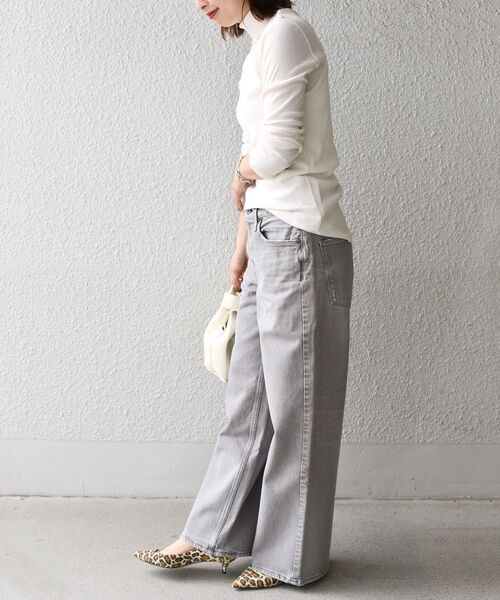 SHIPS（シップス）の「【SHIPS別注】upper hights:THE ROBIN（デニムパンツ・レディース・ライトグレー/ブルー・SMALL/MEDIUM）」の18枚目の写真