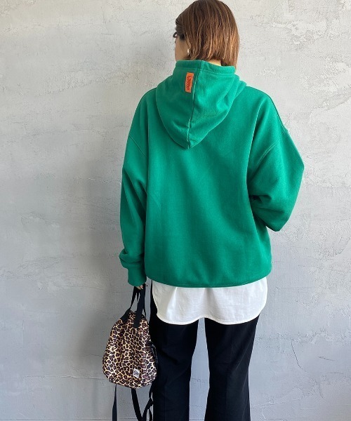 UNIVERSAL OVERALL（ユニバーサルオーバーオール）の「[UNIVERSAL OVERALL/ユニバーサルオーバーオール] 別注 スウェットパーカー（パーカー・レディース・ブラック/イエロー/グリーン/アイボリー・M/L）」の10枚目の写真