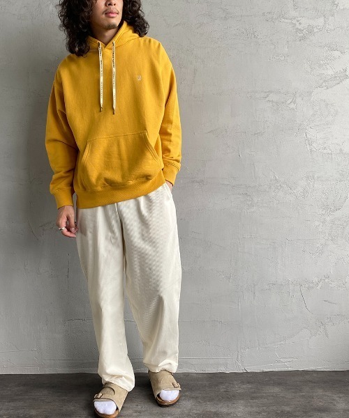 UNIVERSAL OVERALL（ユニバーサルオーバーオール）の「[UNIVERSAL OVERALL/ユニバーサルオーバーオール] 別注 スウェットパーカー（パーカー・レディース・ブラック/イエロー/グリーン/アイボリー・M/L）」の12枚目の写真