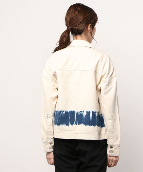MAISON SCOTCH（メゾンスコッチ）の「オーガニックコットン タイダイジャケット【161862】（デニムジャケット・レディース・ブルー系その他・X-SMALL）」の5枚目の写真