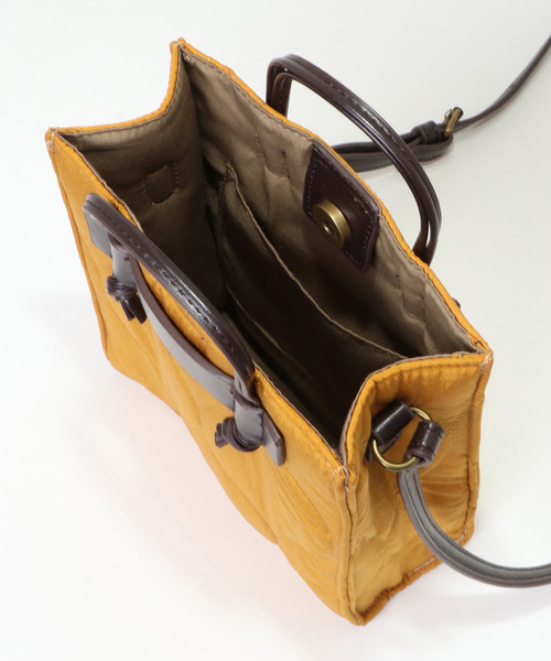 LBC(エルビーシー)の「キルトミニショルダーバッグ(ショルダーバッグ・レディース・ブラック/オレンジ/ダークグリーン・FREE)」の12枚目の写真